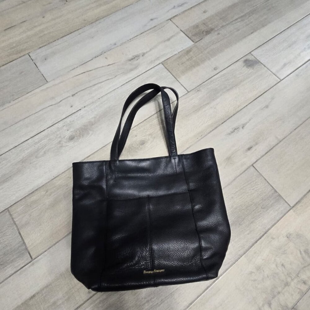 Tommy Bahama Black Tote bag